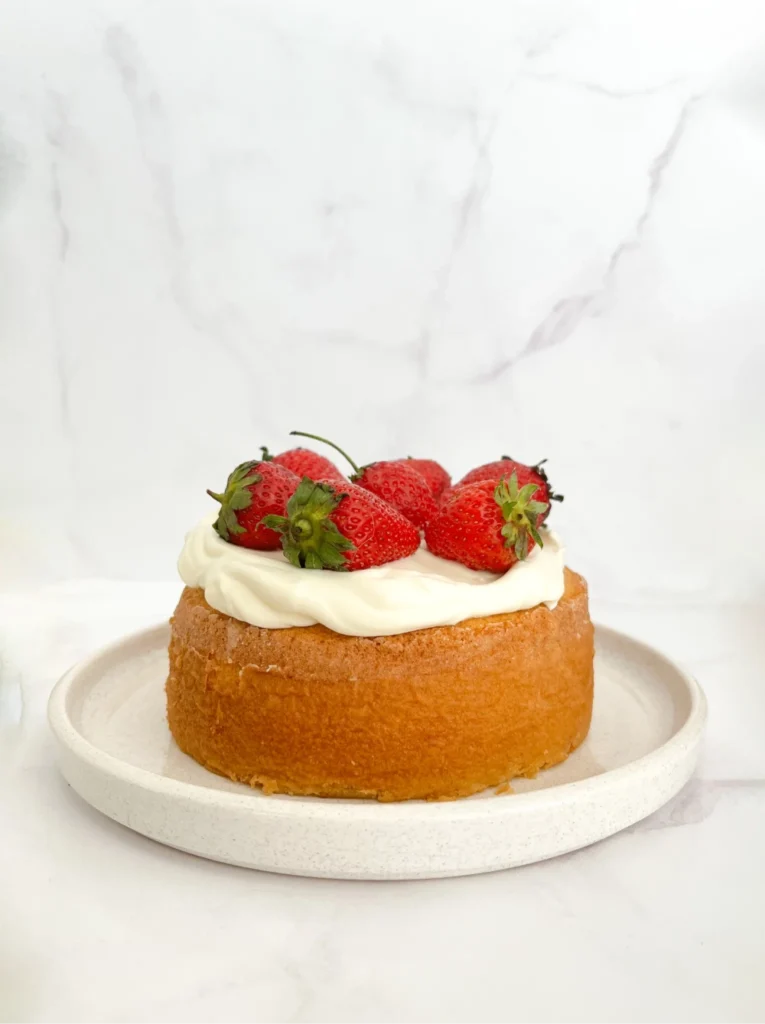 Torta de fresas con crema