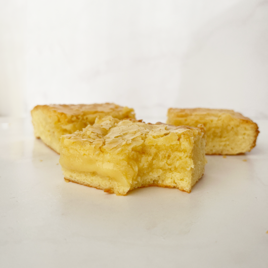 Brownie de chocolate blanco