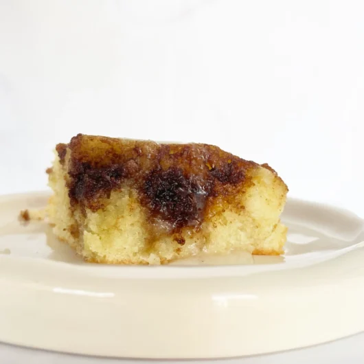 Torta de cinnamon rolls