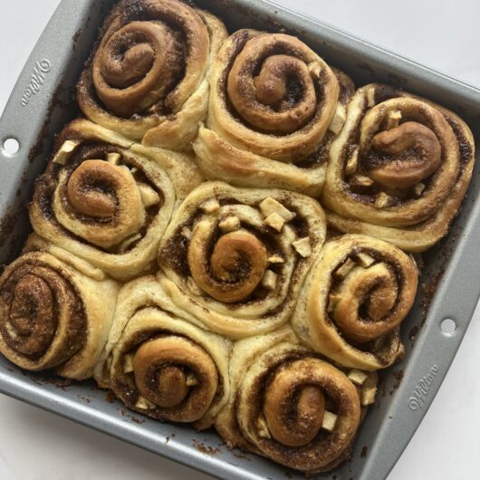 Cinnamon rolls de manzana 3 Cinnamon Rolls de Manzana