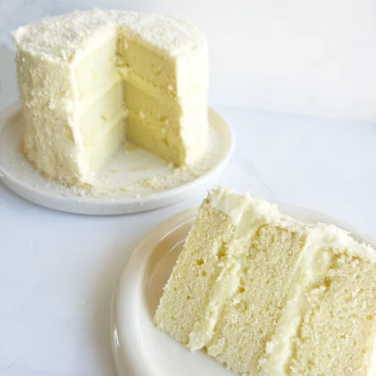 Torta de coco y almendras