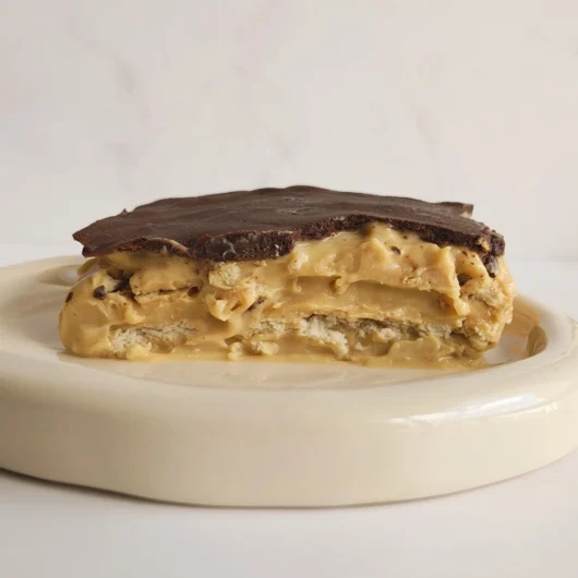 Torta de galletas con café y dulce de leche 3 Torta de Galletas con café y dulce de leche