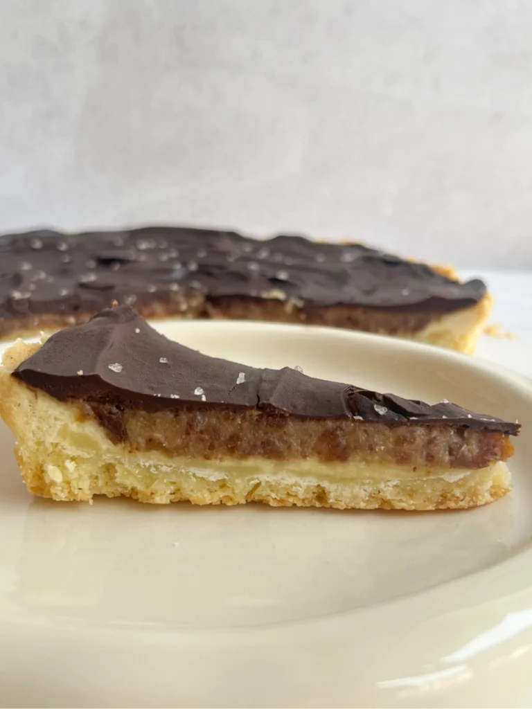 Tarta de dátiles y chocolate