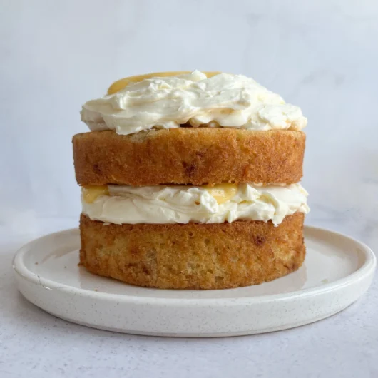 Torta de limón y lavanda
