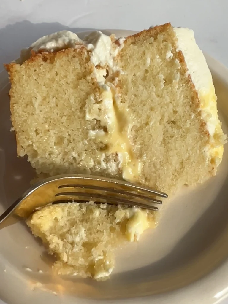 Torta de limón y lavanda